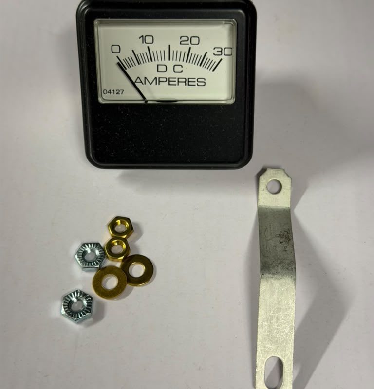 AMMETER LESTER CENTER BRACKET